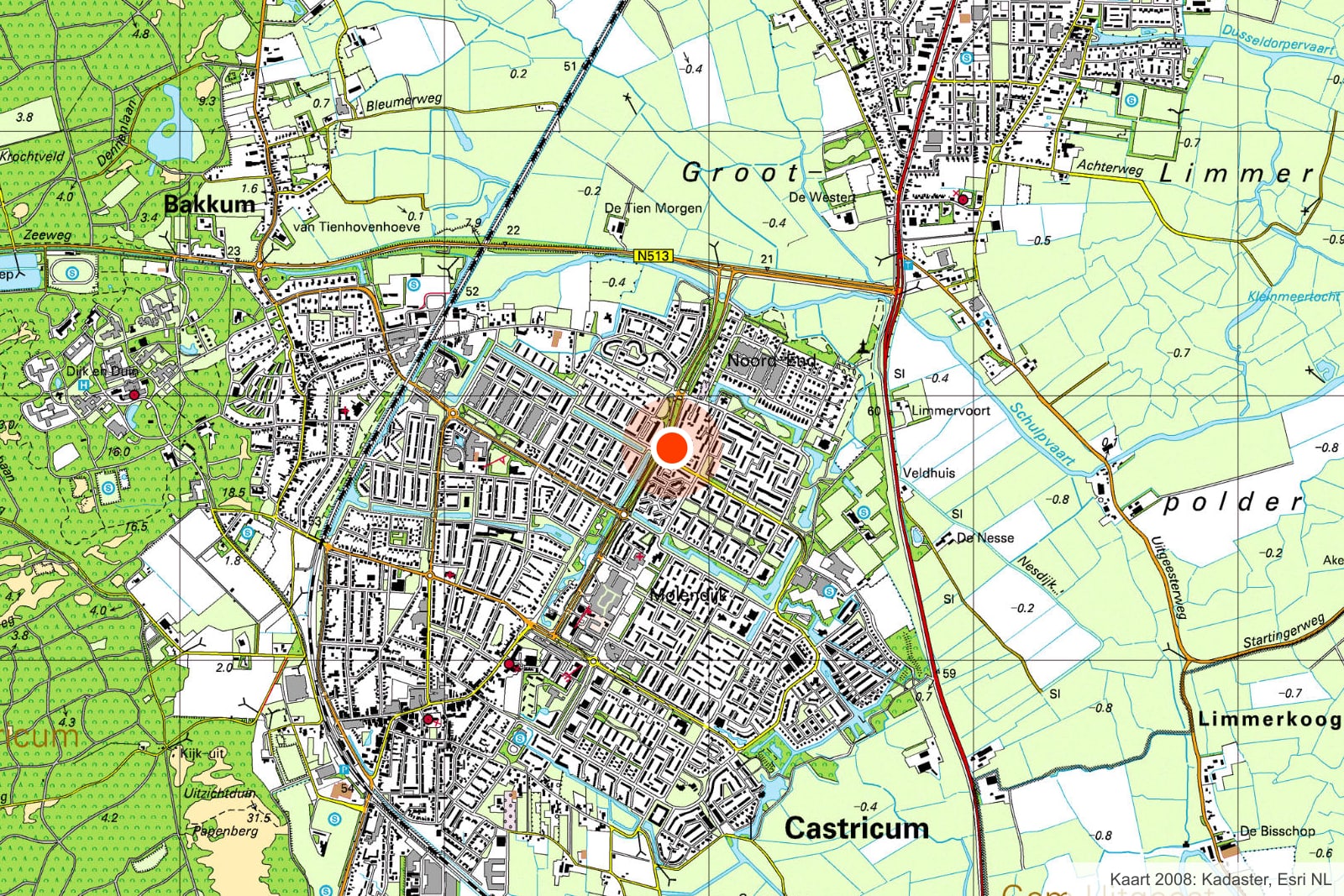 Topografische kaart van 2008 met de plek van de wasstraat aan de Soomerwegh in Castricum (Kadaster, Esri Nederland)